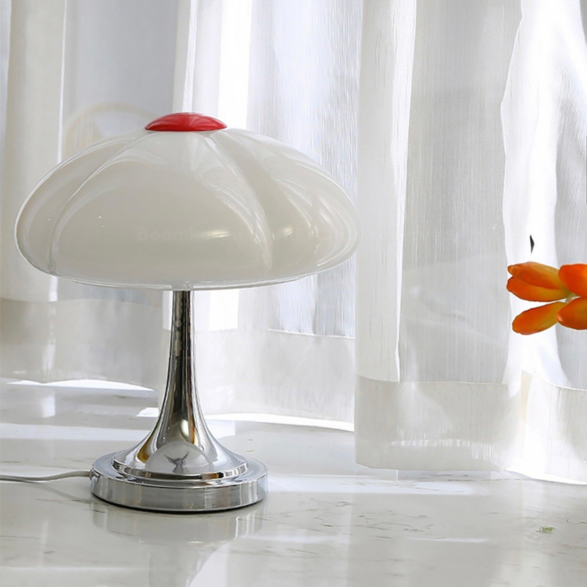 Flower Petal Table Lamp - Blowlighting