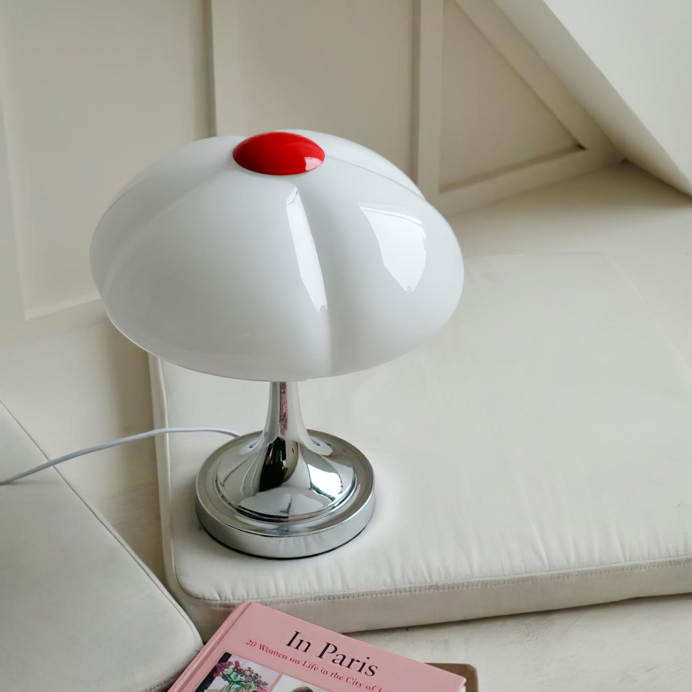 Flower Petal Table Lamp - Blowlighting