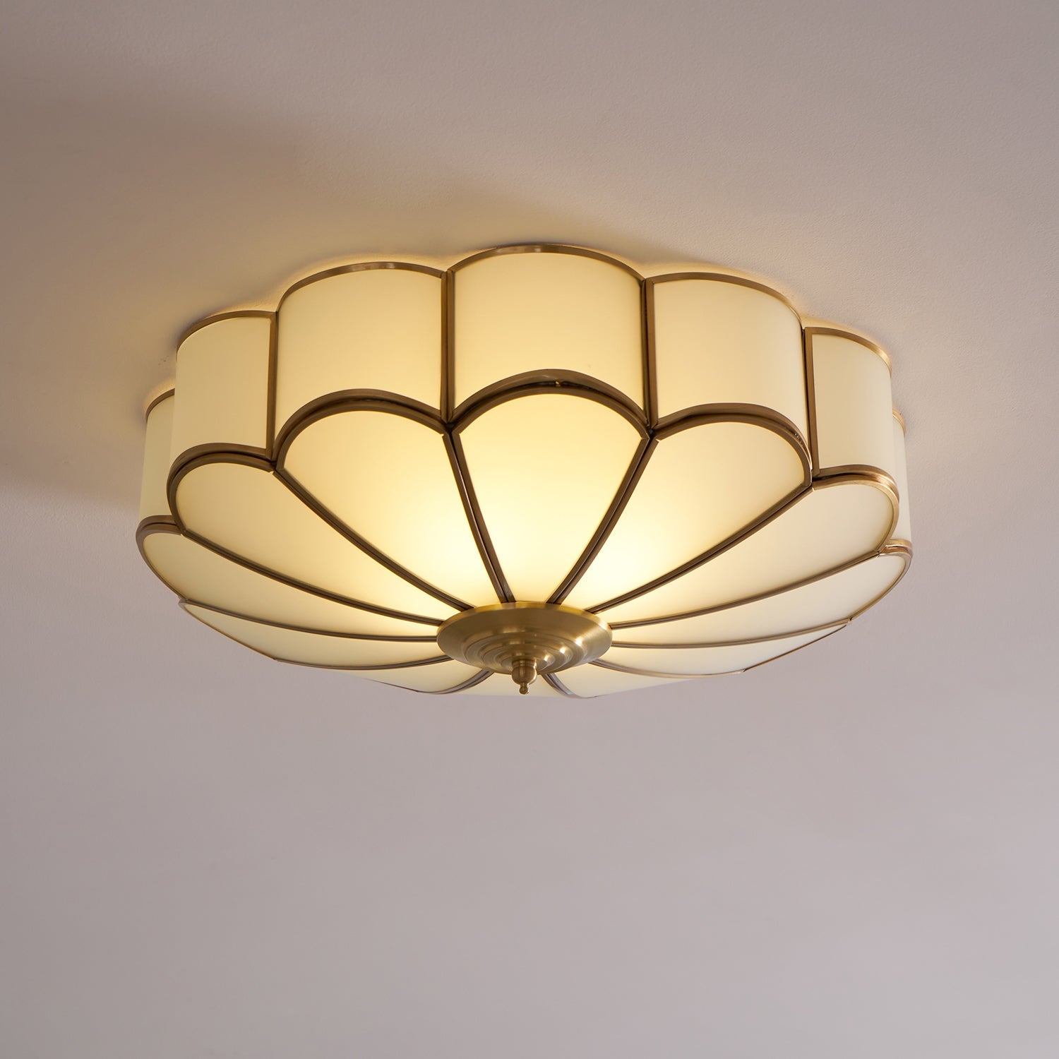 Flower Shape Glass Recessed Ceiling Light - Blowlighting