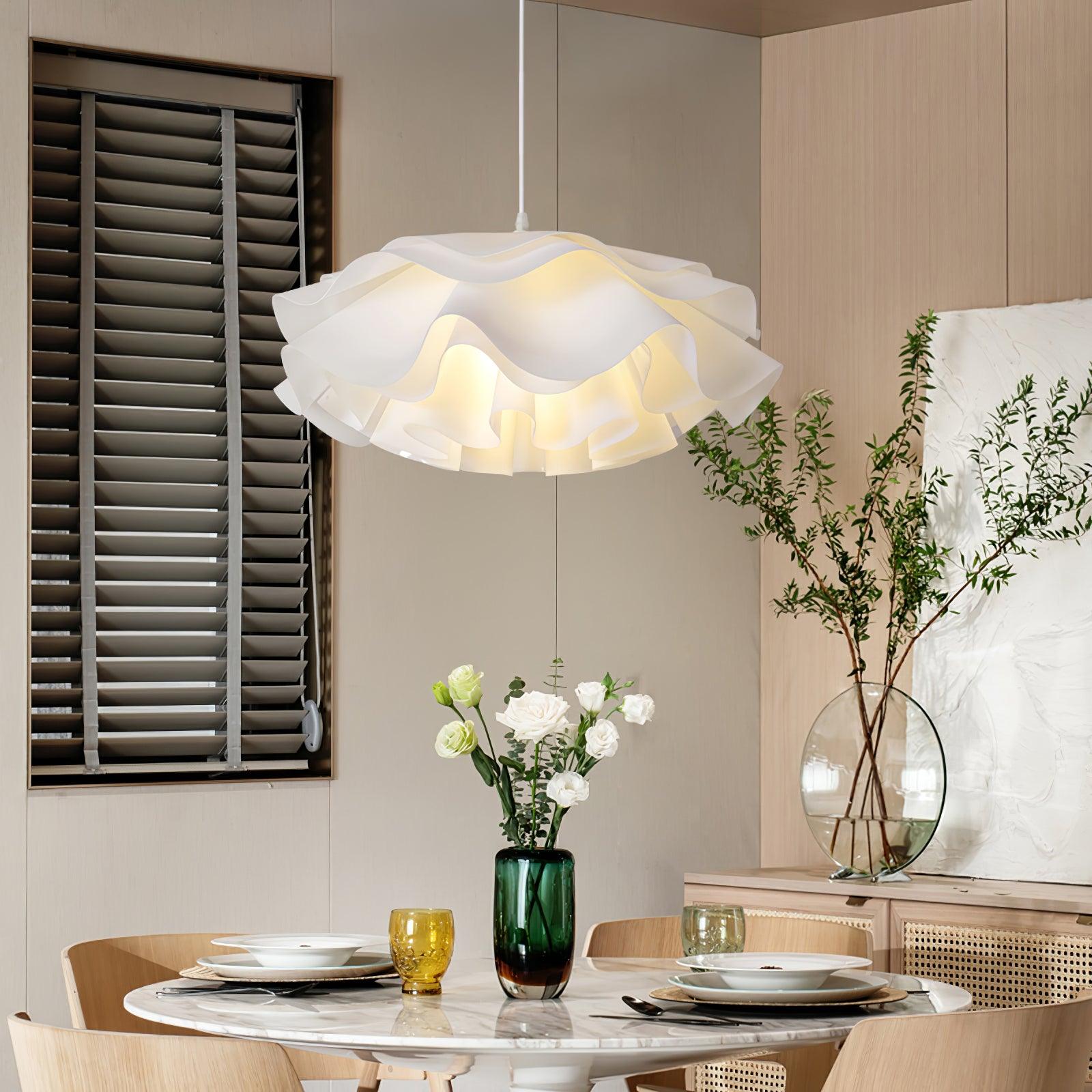 Flower Shaped White Pendant Lamp - Blowlighting