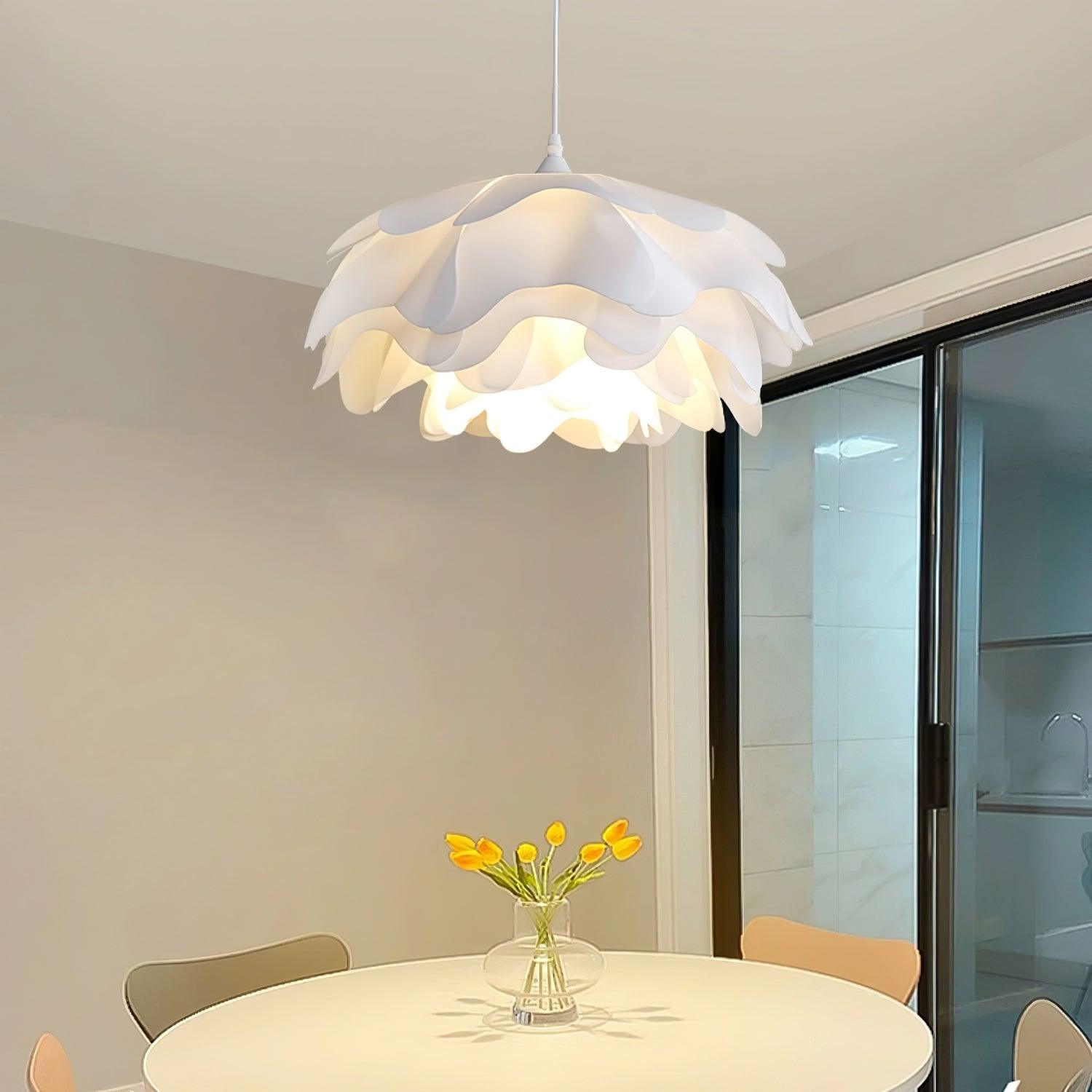 Flower Shaped White Pendant Lamp - Blowlighting