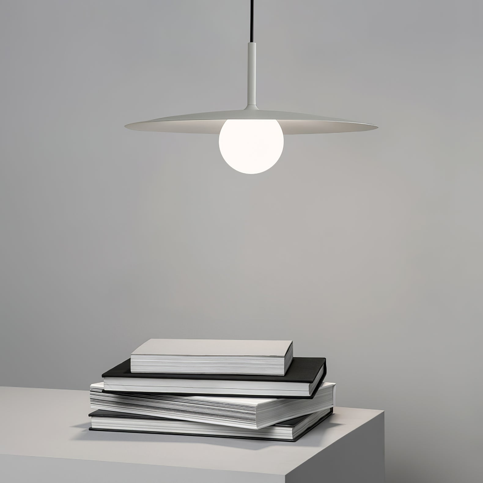 Gea Flying Saucer Pendant Lamp - Blowlighting