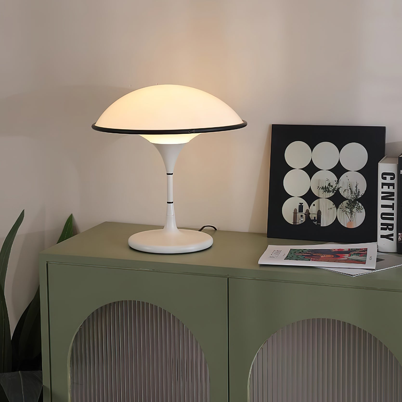 Fontana Table Lamp - Blowlighting
