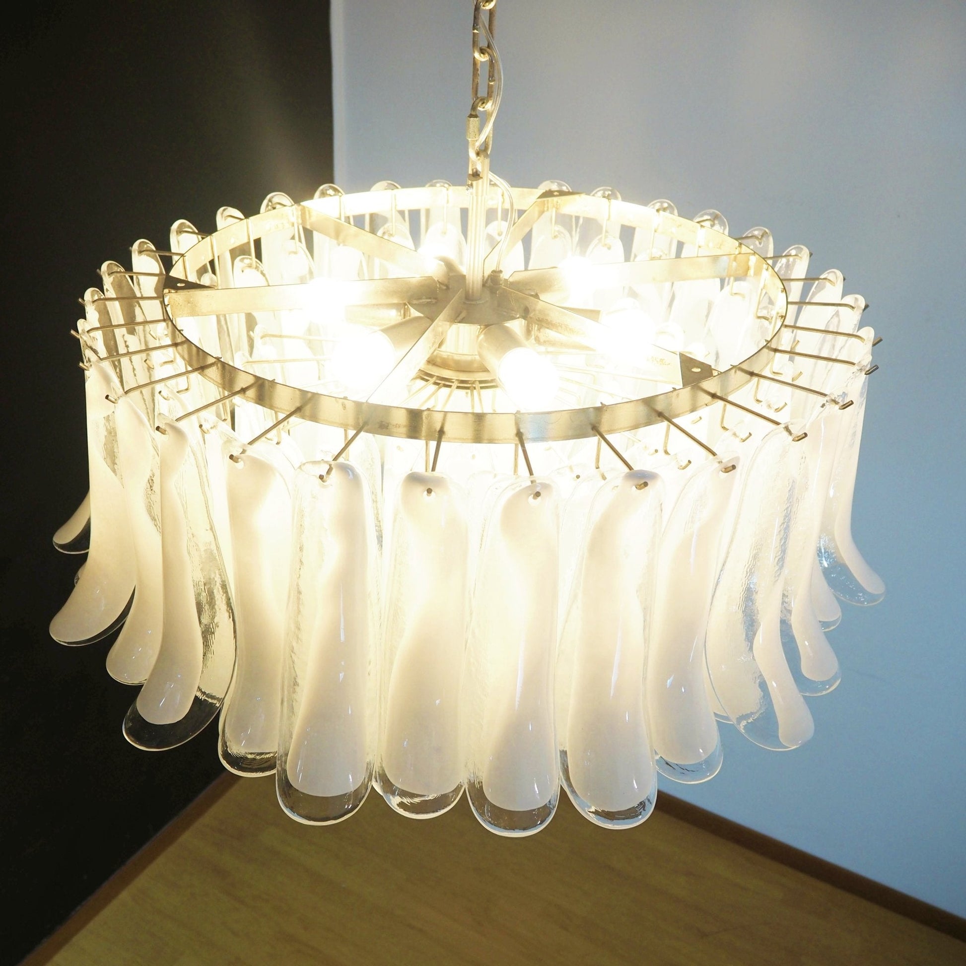 Aurora Chandelier White Murano Glass Petal Elegant - Blowlighting