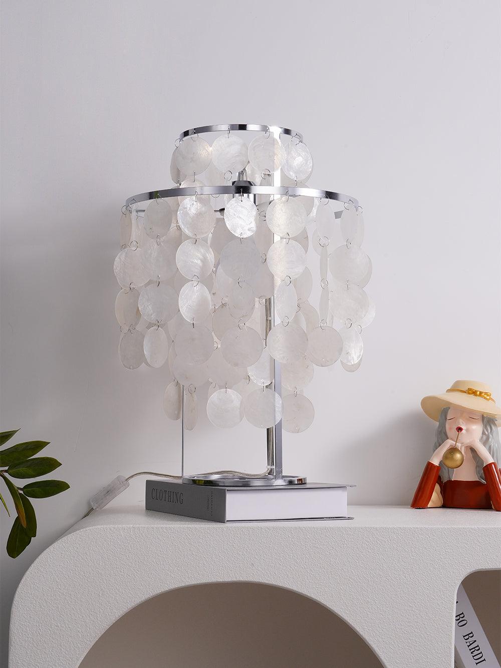 Round Shell Table Lamp - Blowlighting