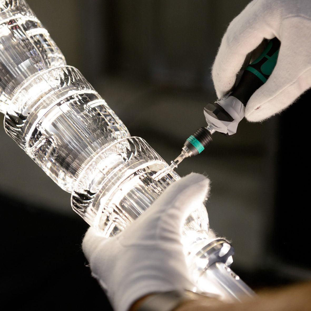 Zevenila Modern Acrylic Chandelier - Blowlighting