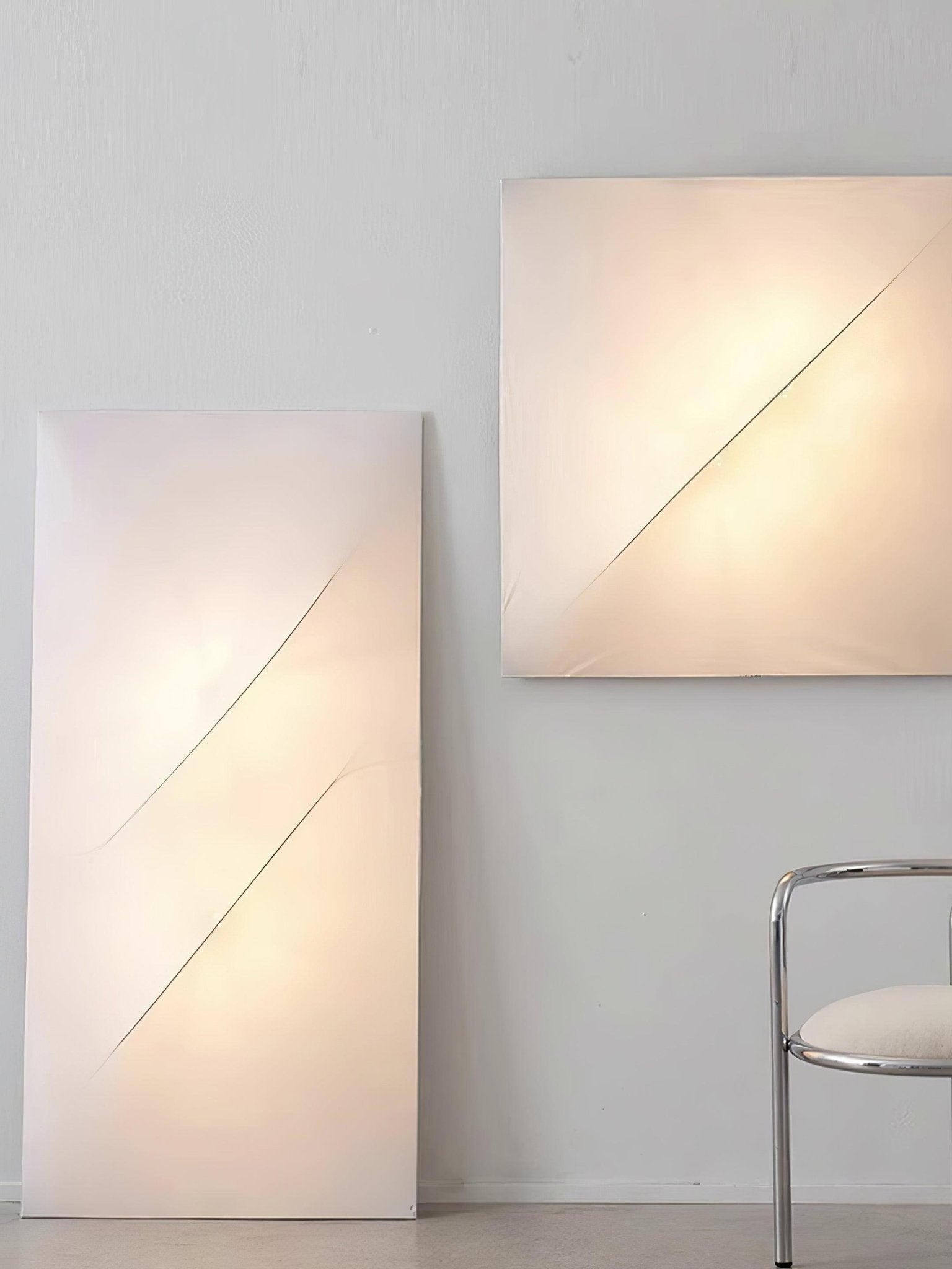 Lumina Minimalist Fabric Wall lamp - Blowlighting