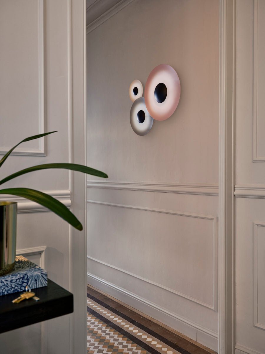 Ginger Modern Minimalist Round Metal Wall Lamp - Blowlighting