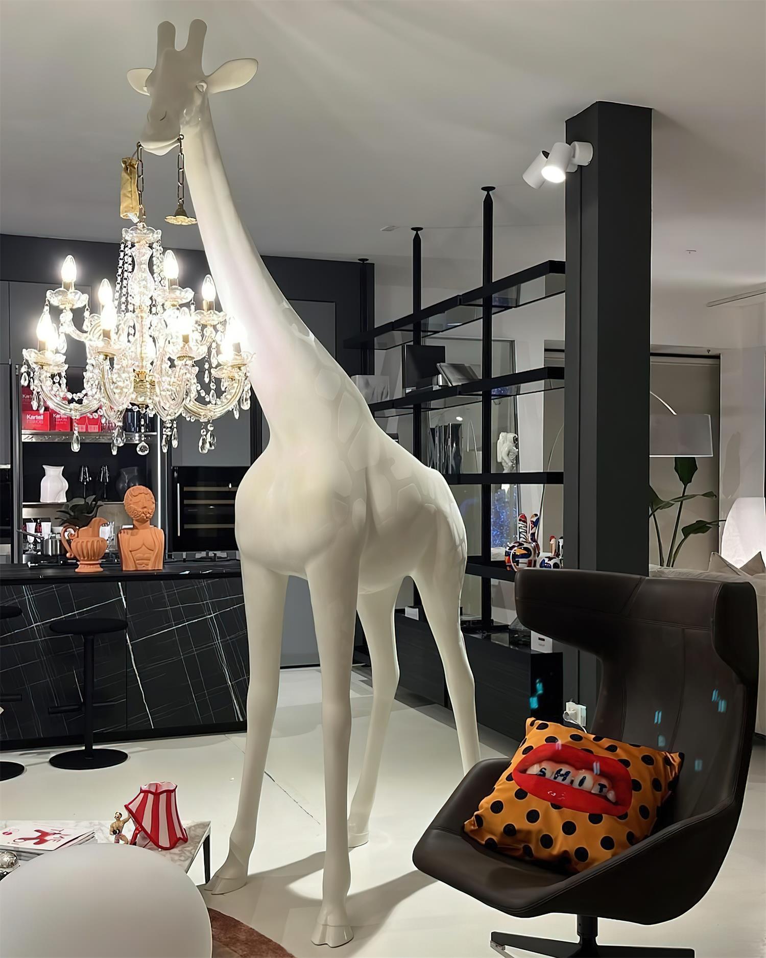 Giraffe Sculpture Floor Lamp - Blowlighting