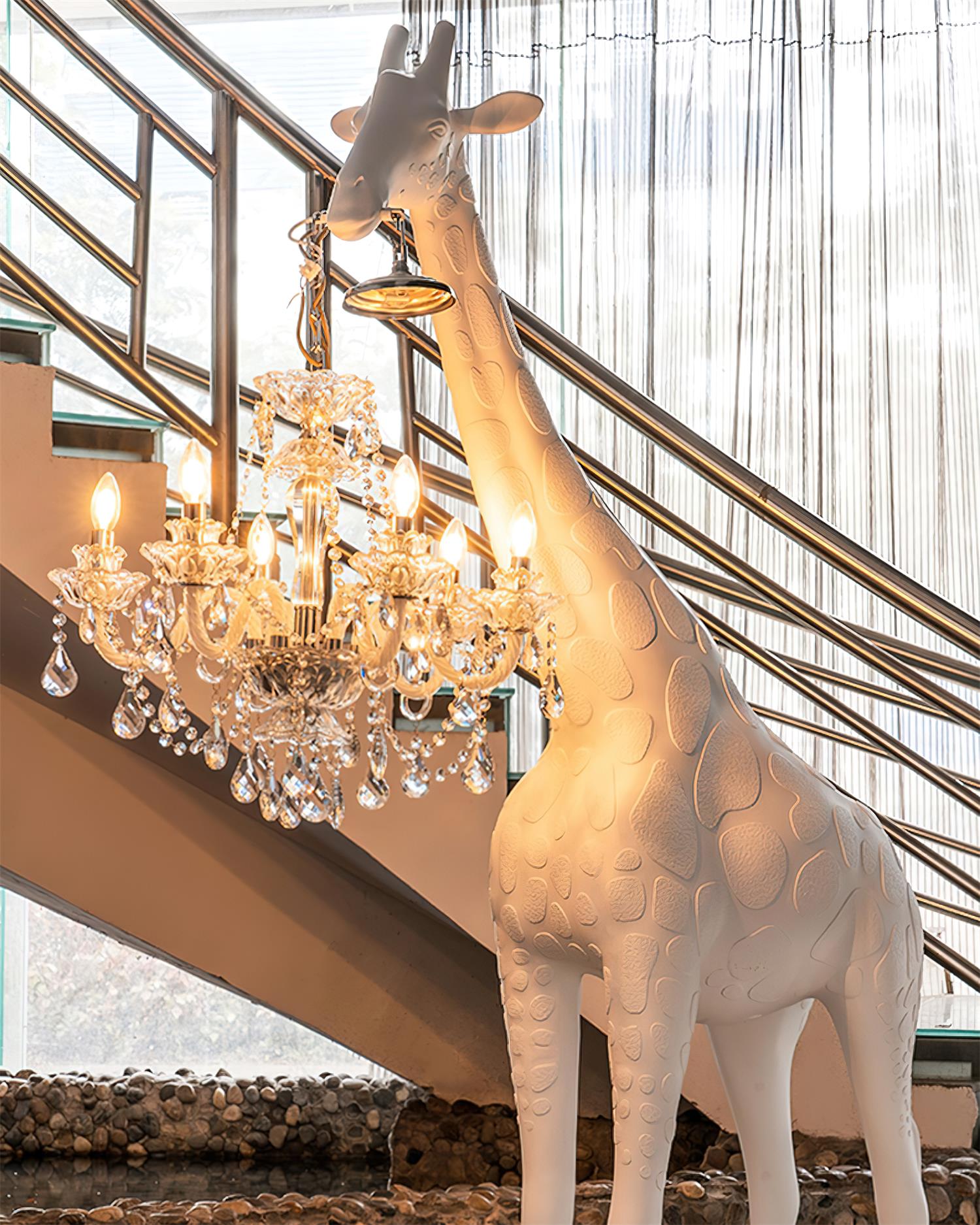 Giraffe Sculpture Floor Lamp - Blowlighting
