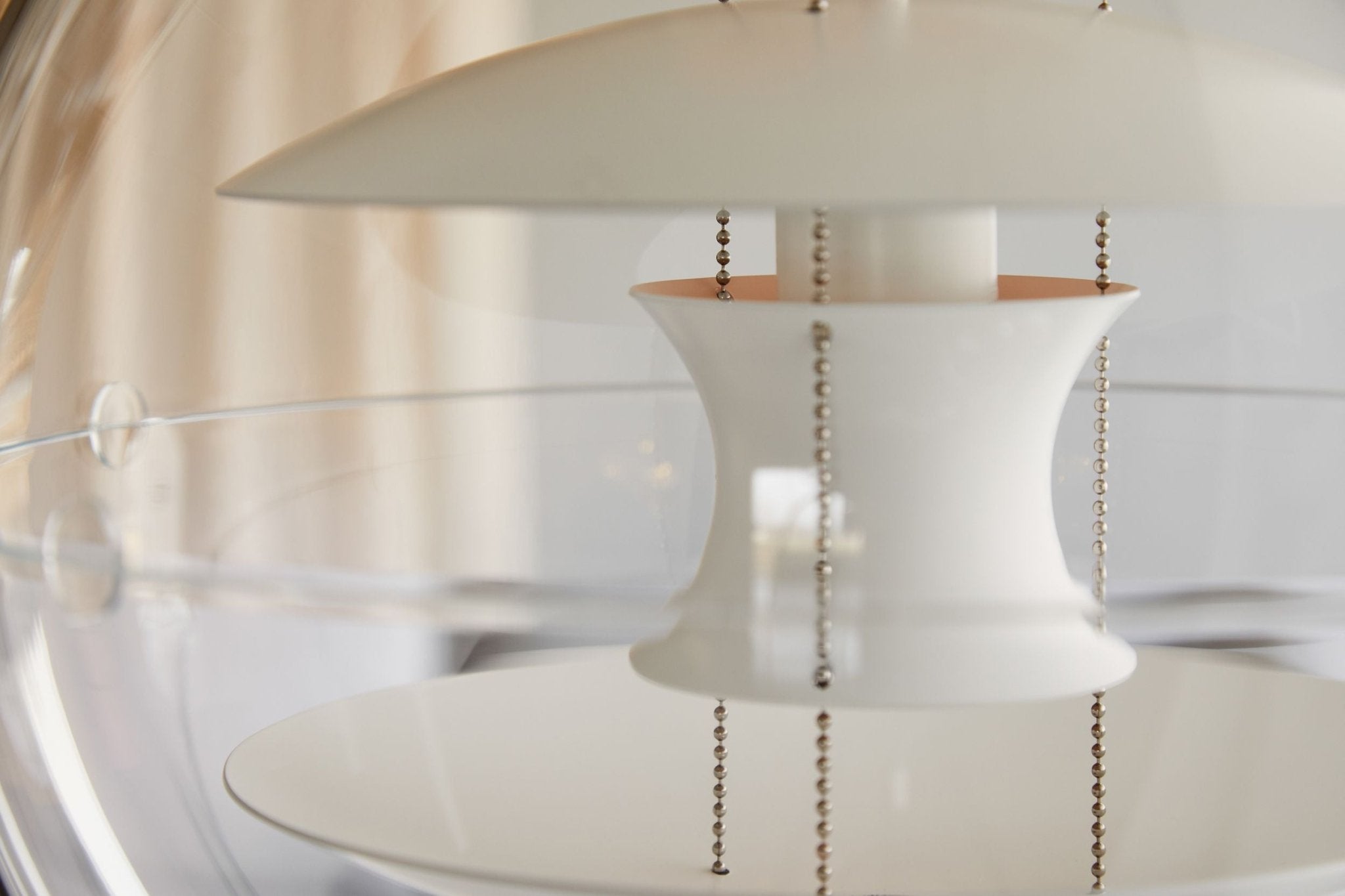 Round Sphere Pendant Lamp - Blowlighting