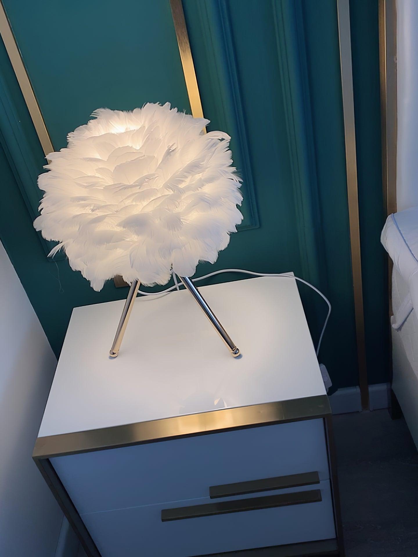 Goose Feather Table Lamp - Blowlighting
