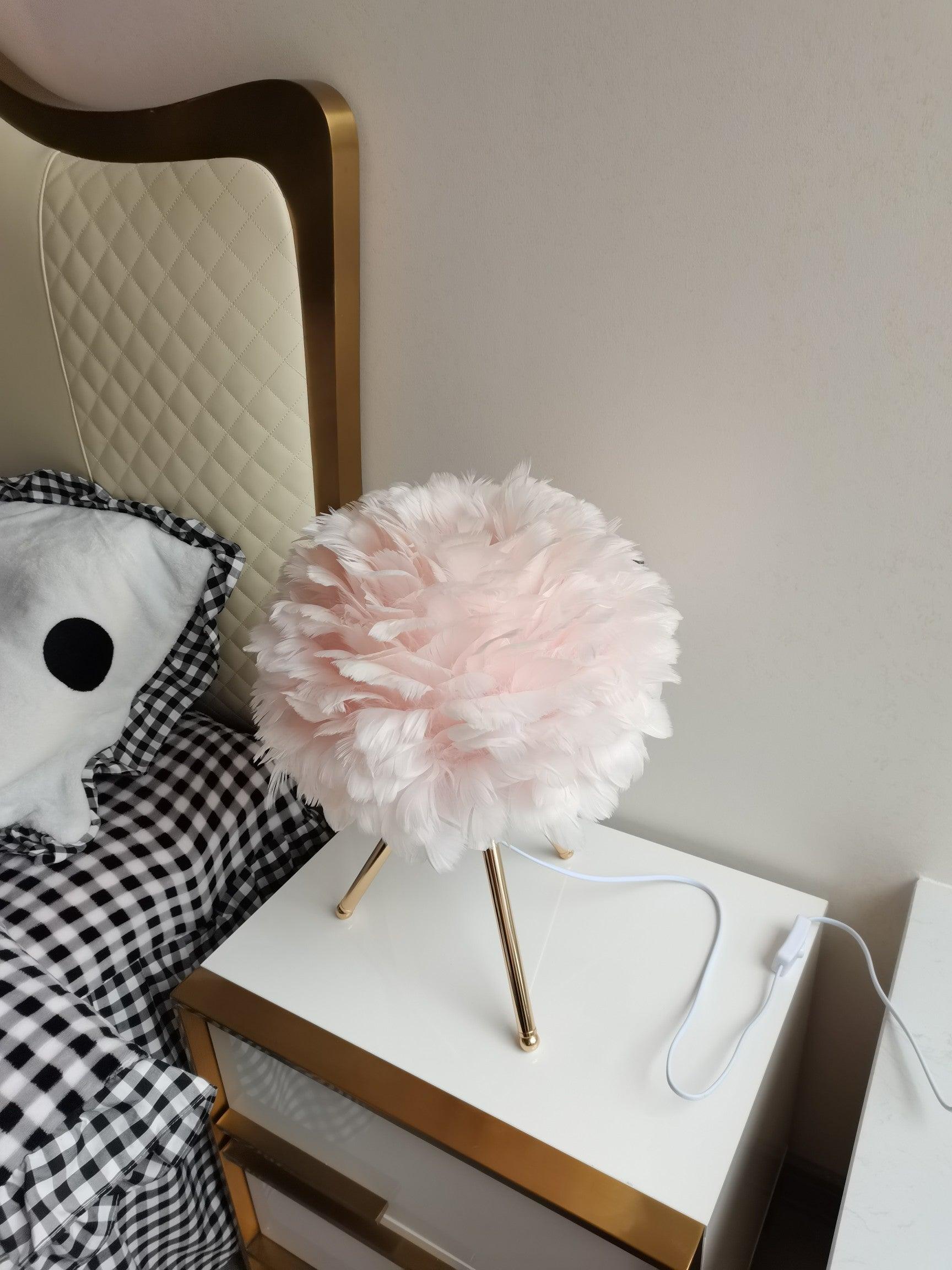 Goose Feather Table Lamp - Blowlighting