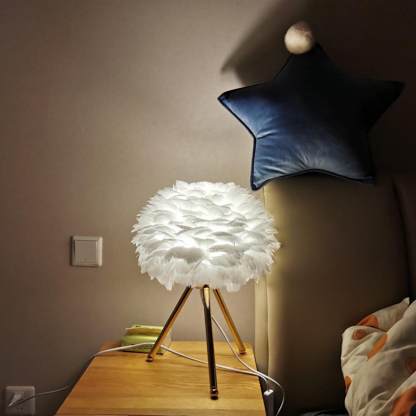 Goose Feather Table Lamp - Blowlighting
