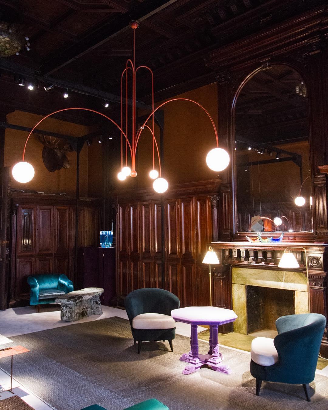 Gran Finale Suspension - Blowlighting