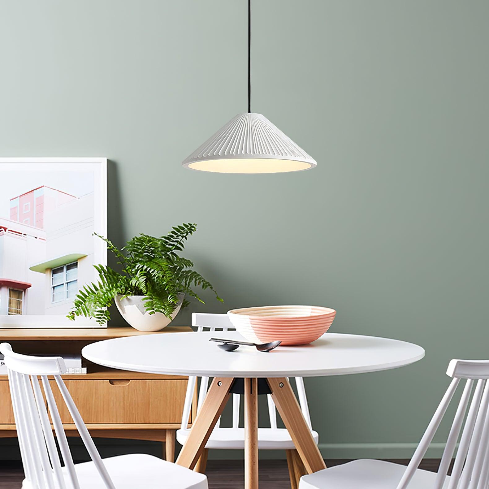 Hat Resin Pendant Lamp - Blowlighting