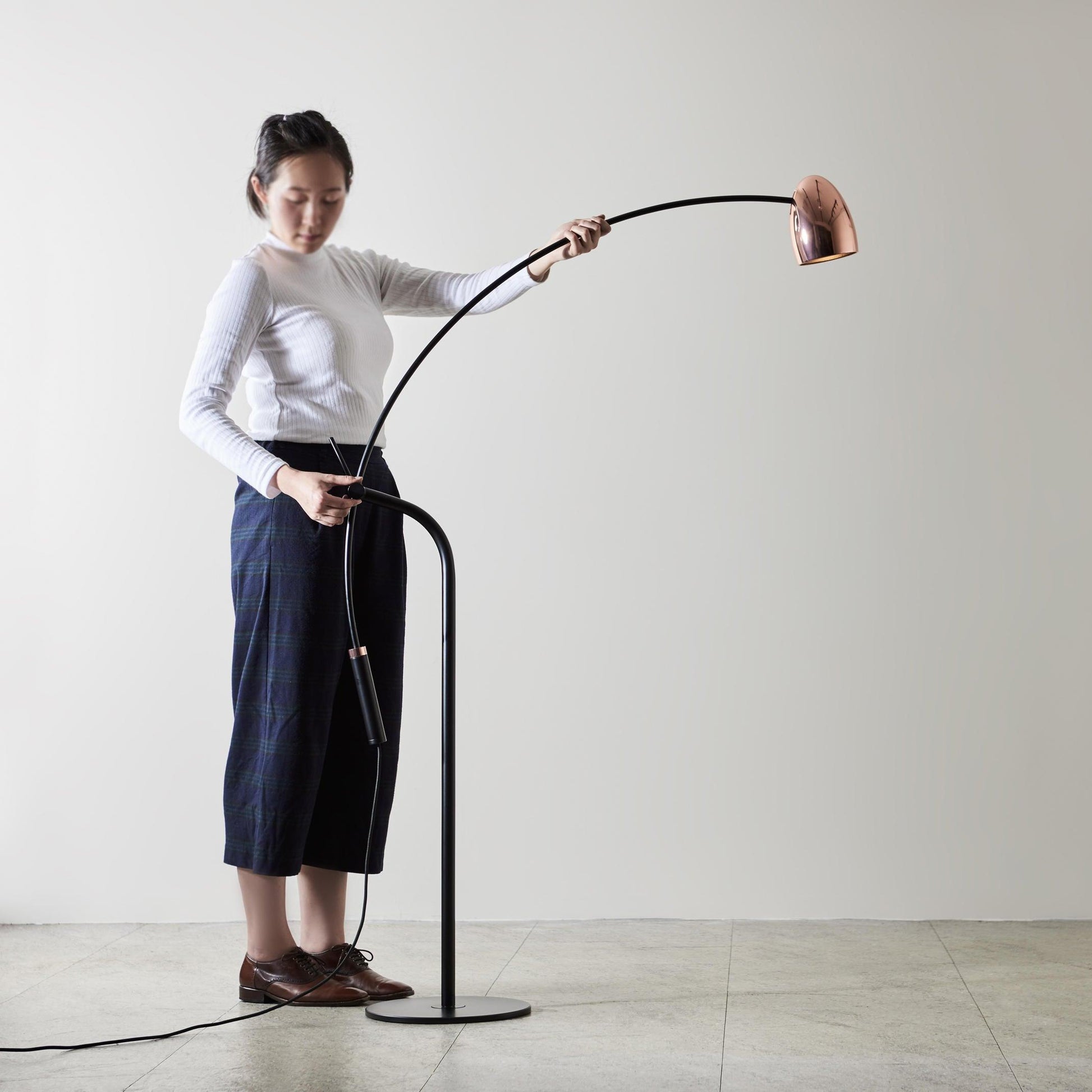 Hercules Floor Lamp - Blowlighting