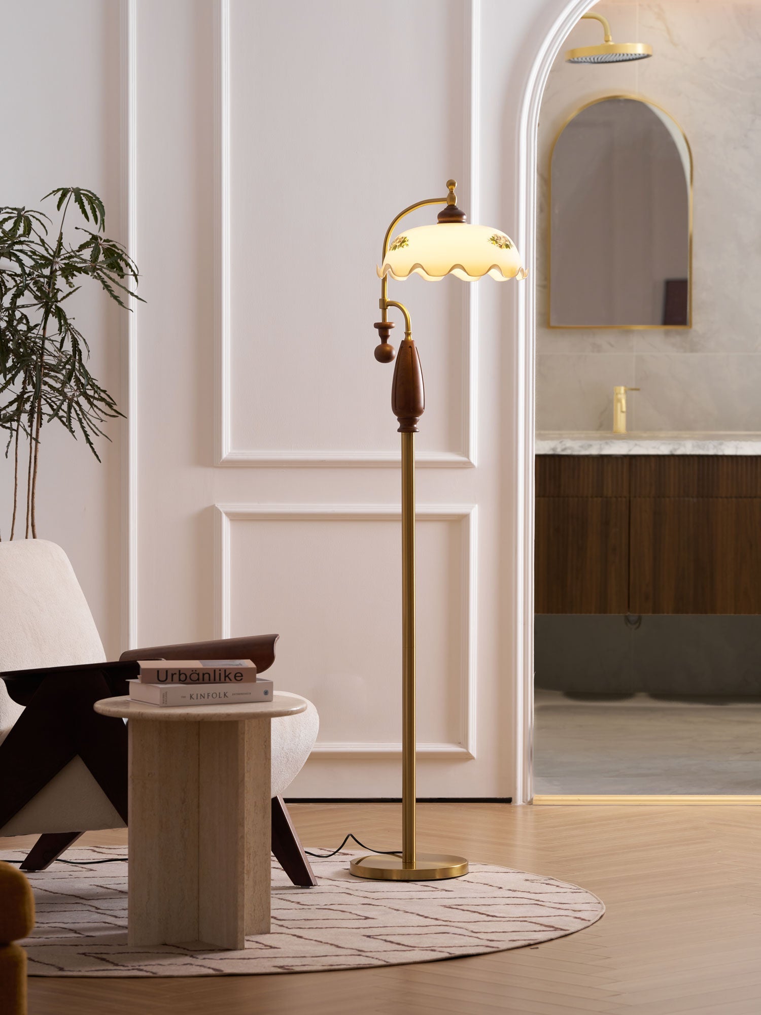 Heritage Bloom Floor Lamp - Blowlighting