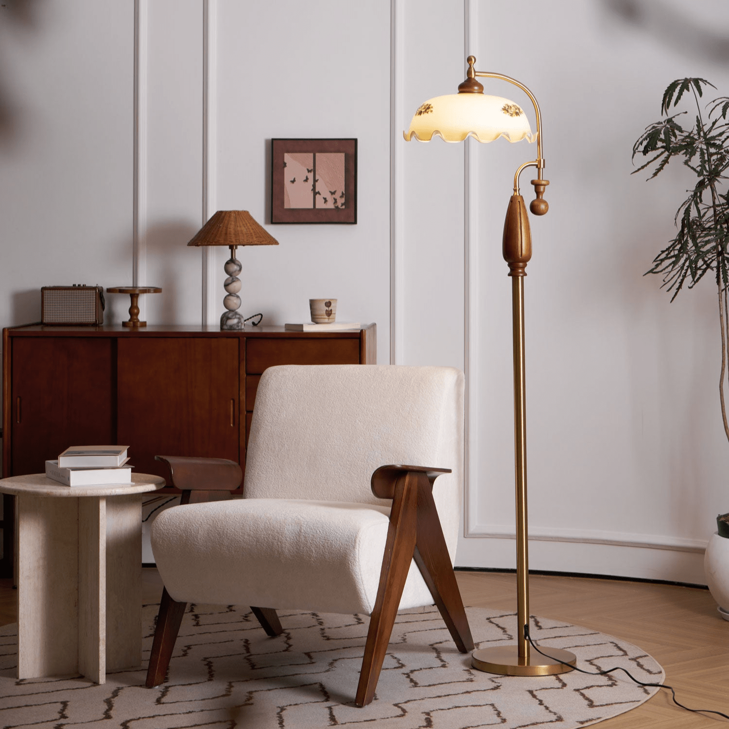 Heritage Bloom Floor Lamp - Blowlighting