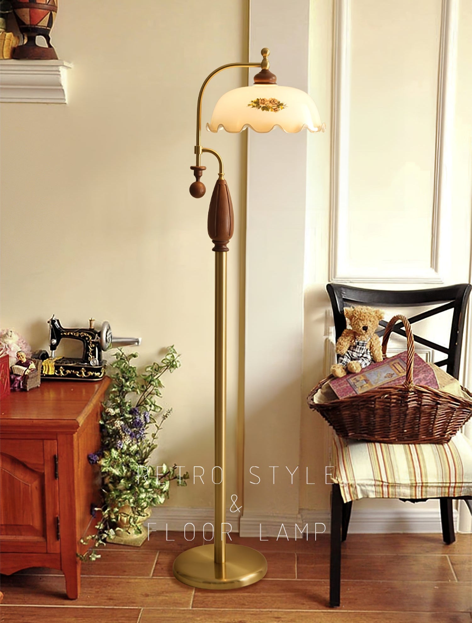 Heritage Bloom Floor Lamp - Blowlighting