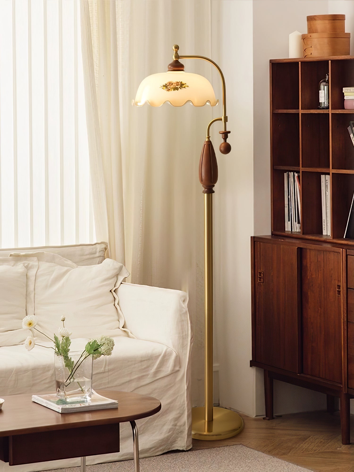 Heritage Bloom Floor Lamp - Blowlighting