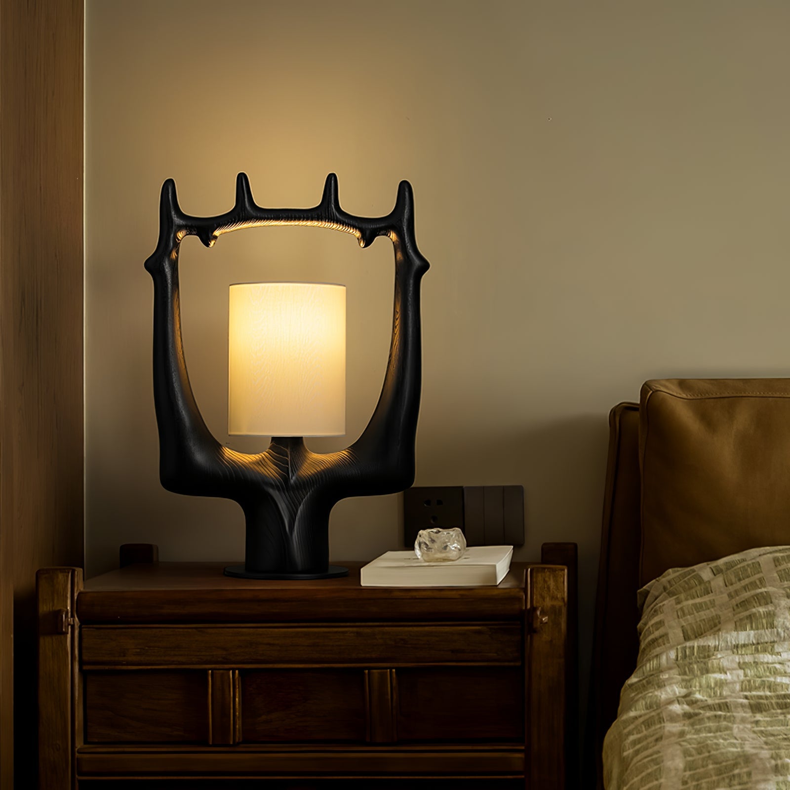 Antler Ring Table Lamp - Blowlighting