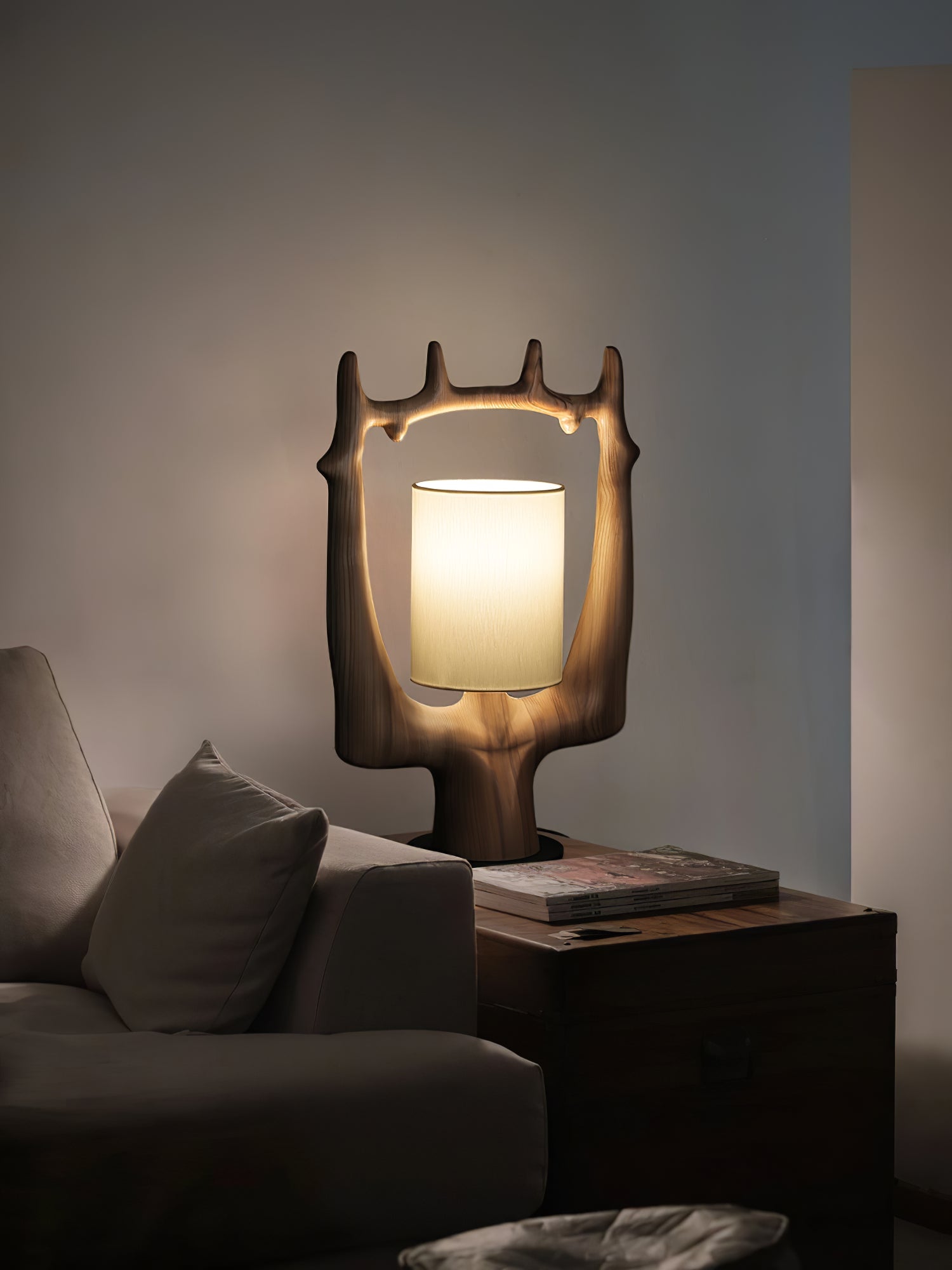 Antler Ring Table Lamp - Blowlighting