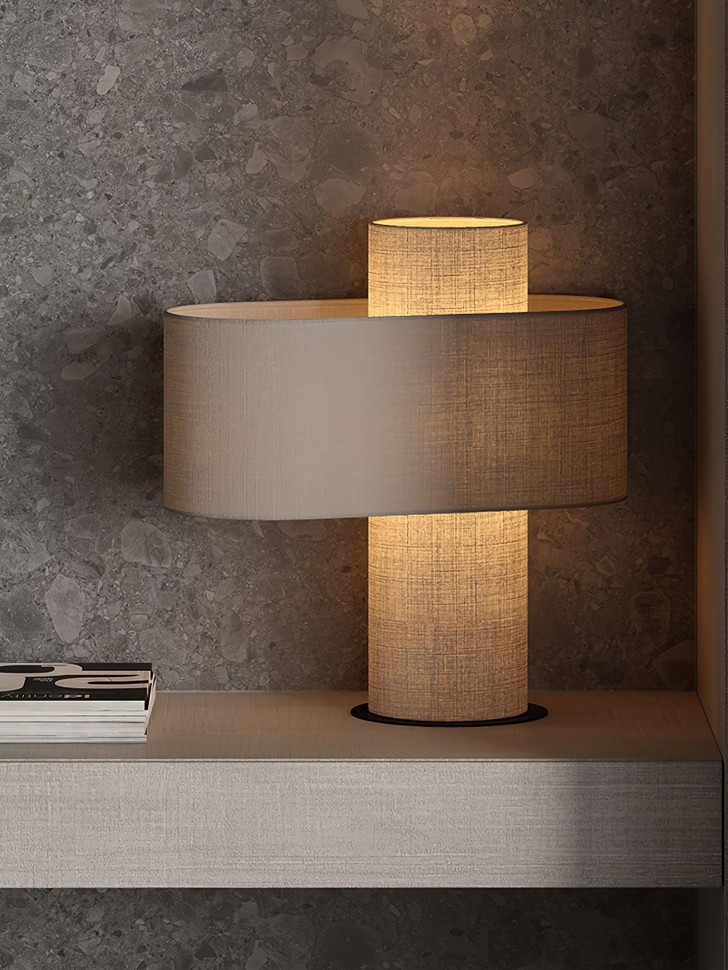 Heron Glowing Table Lamp - Blowlighting