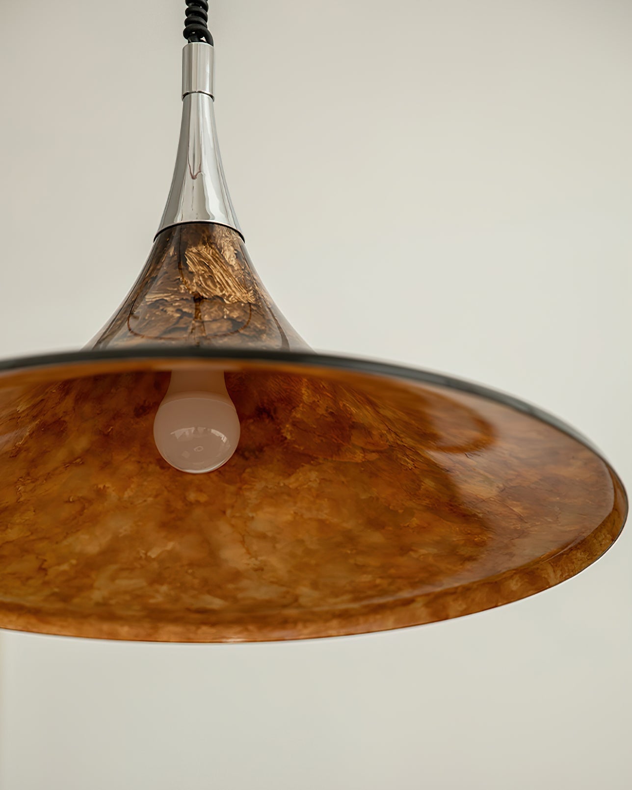 Horn of Light Pendant Lamp - Blowlighting