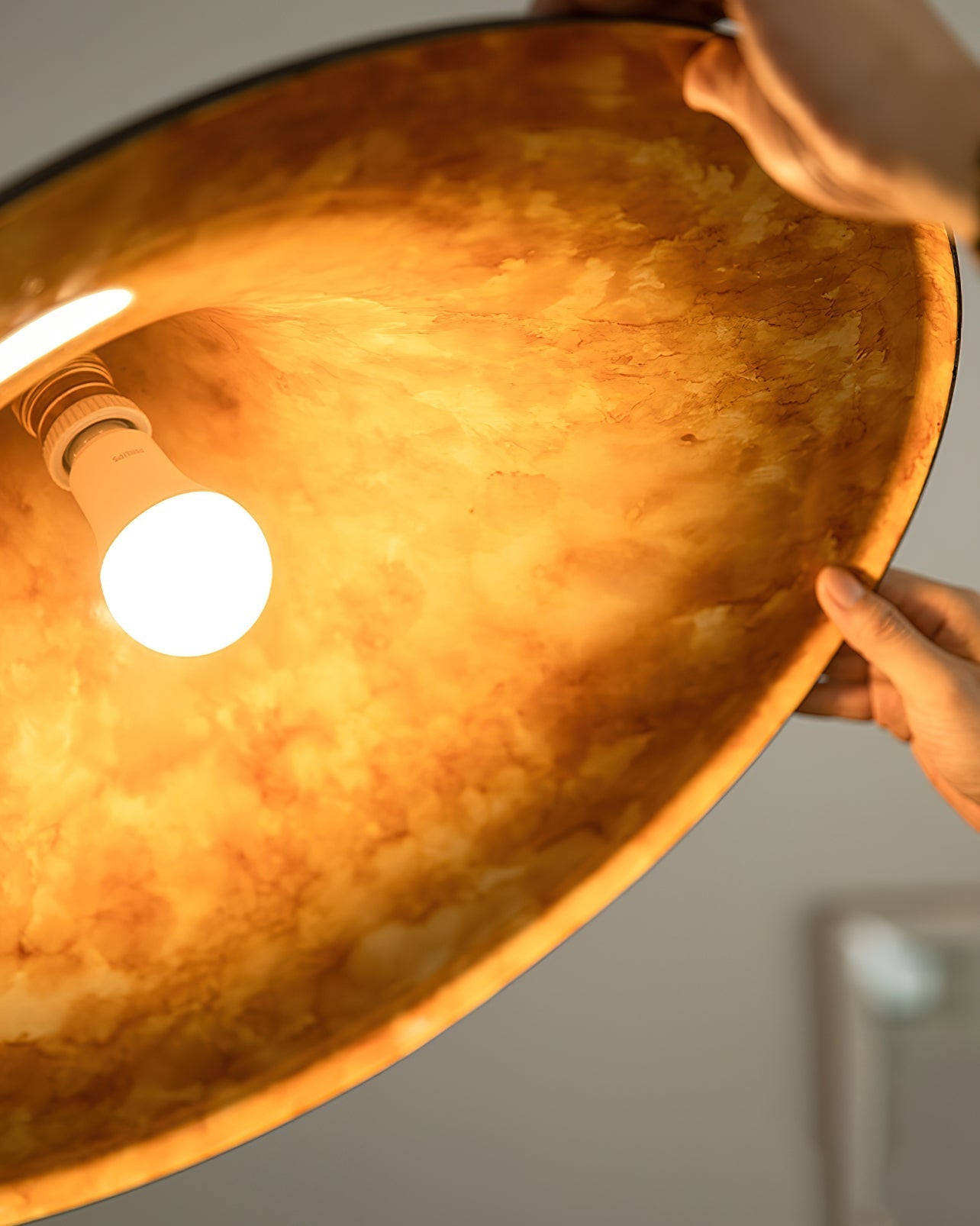 Horn of Light Pendant Lamp - Blowlighting