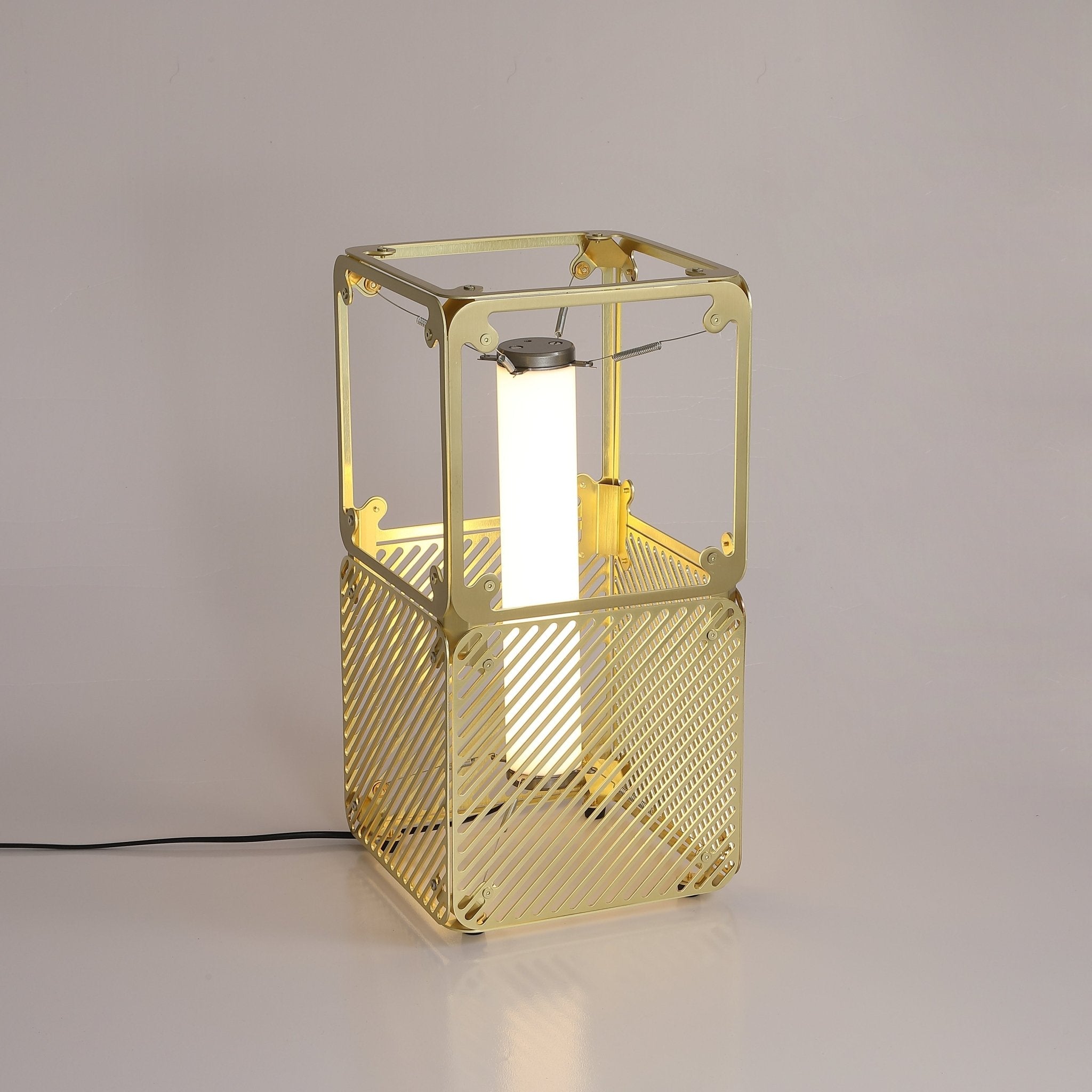 Hyperqube Table Lamp - Blowlighting