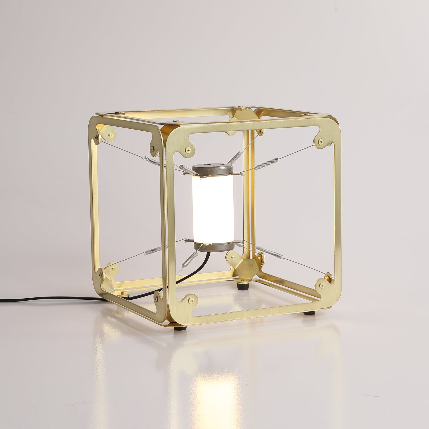 Hyperqube Table Lamp - Blowlighting
