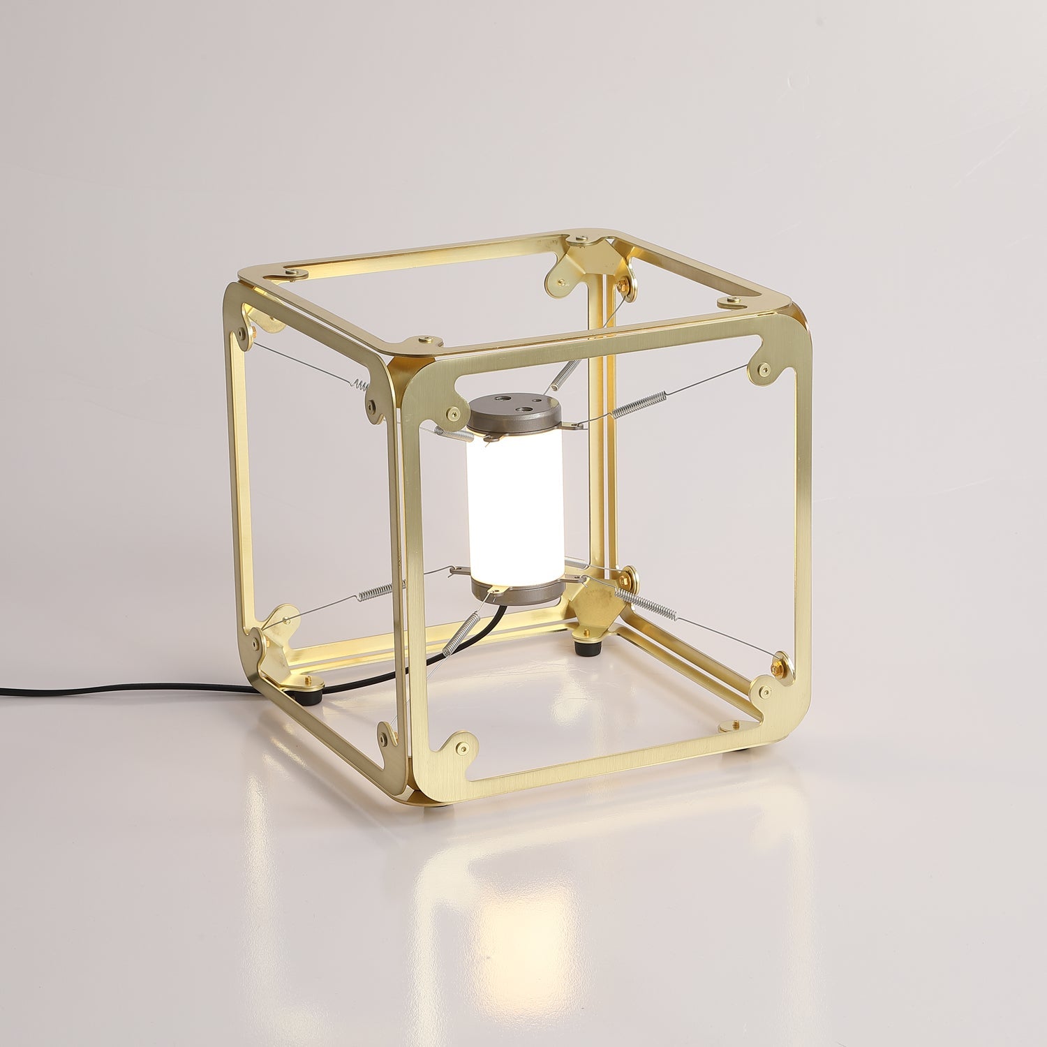 Hyperqube Table Lamp - Blowlighting