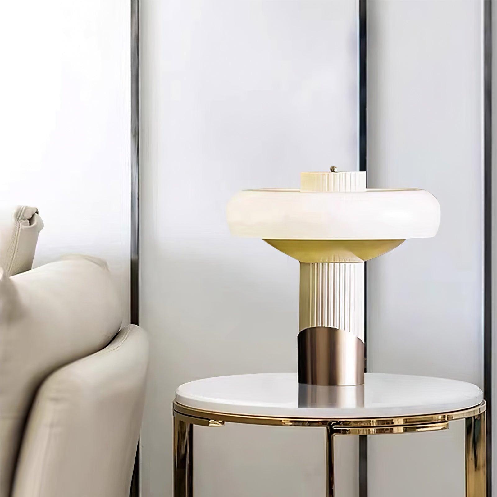 Ilayda Table Lamp - Blowlighting
