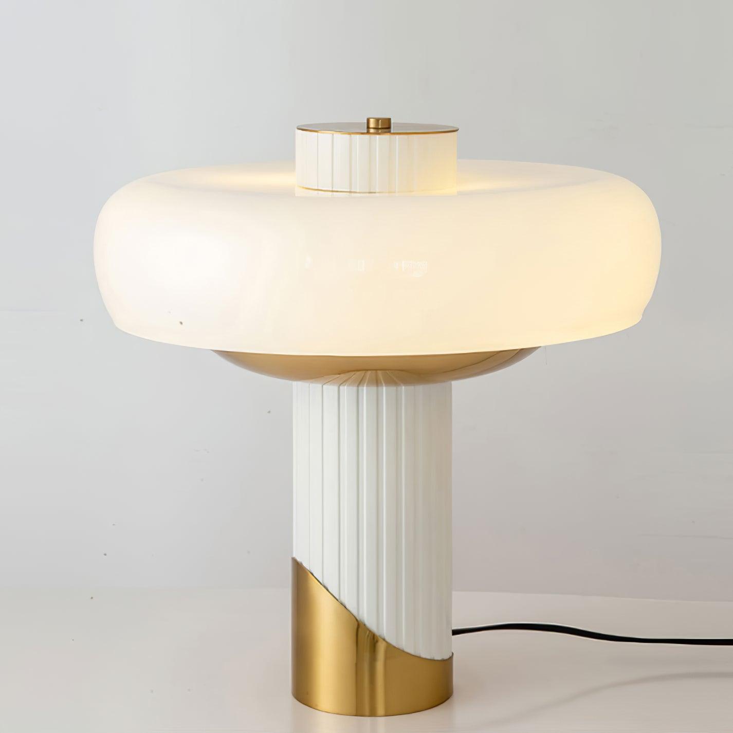 Ilayda Table Lamp - Blowlighting