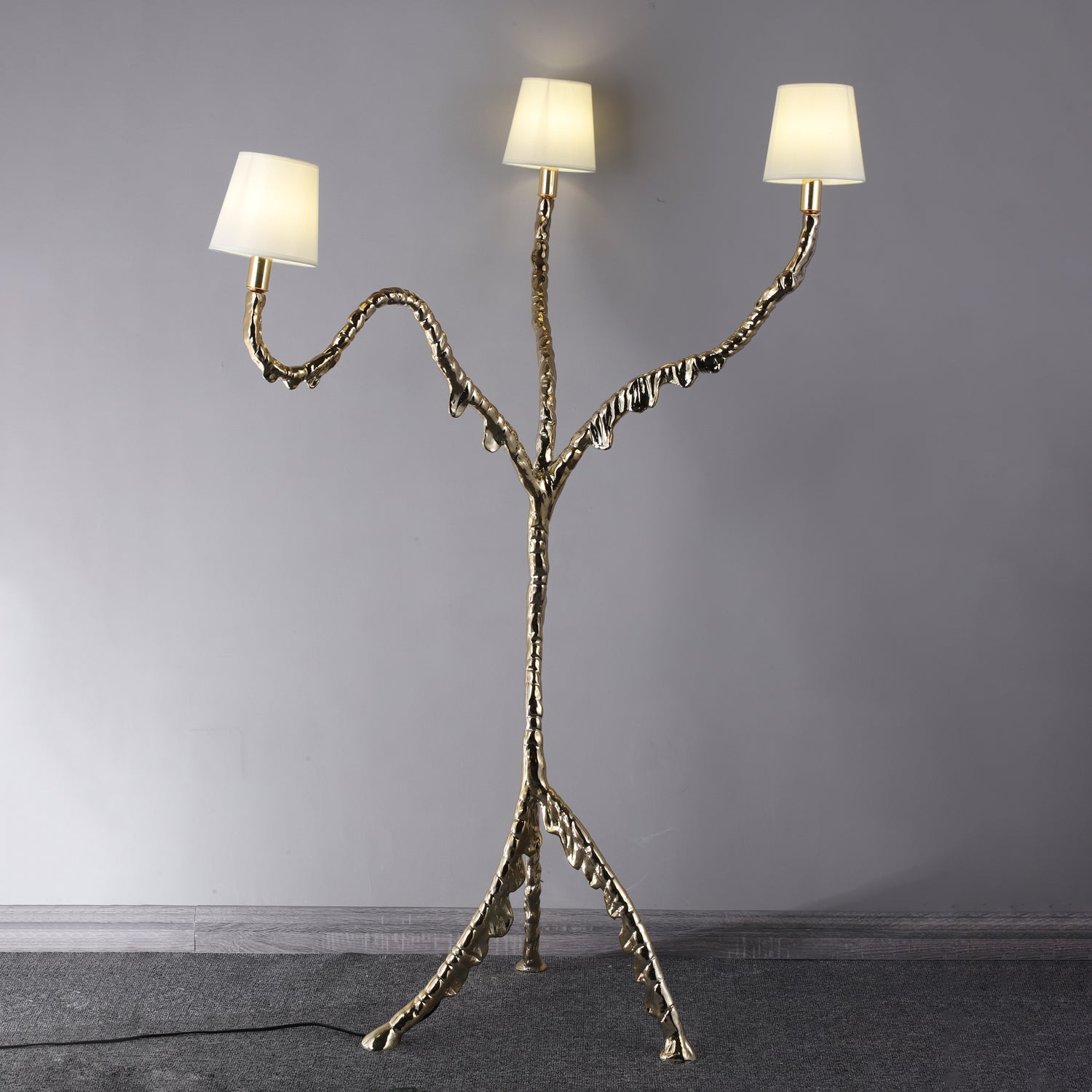 Ines Floor Lamp - Blowlighting