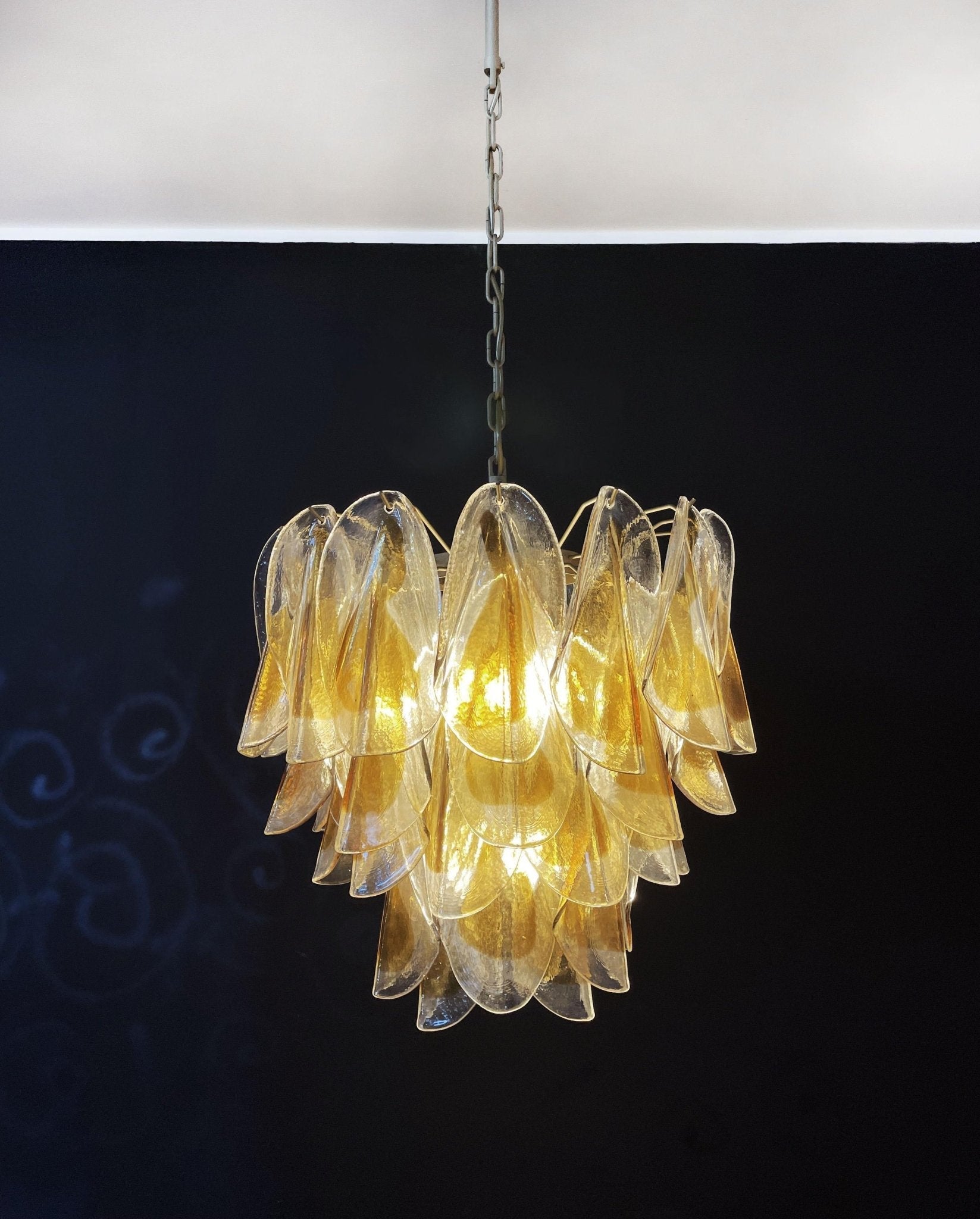 Aurora Chandelier Isabella Gold Petal Layered - Blowlighting