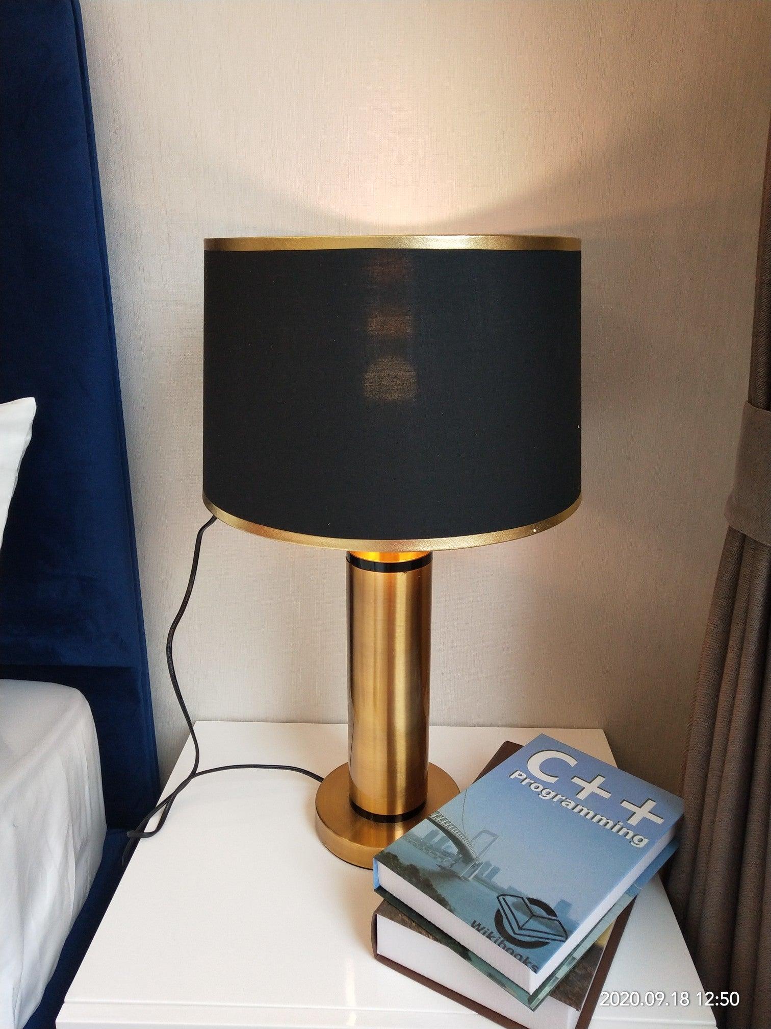 Jaspar Table Lamp - Blowlighting