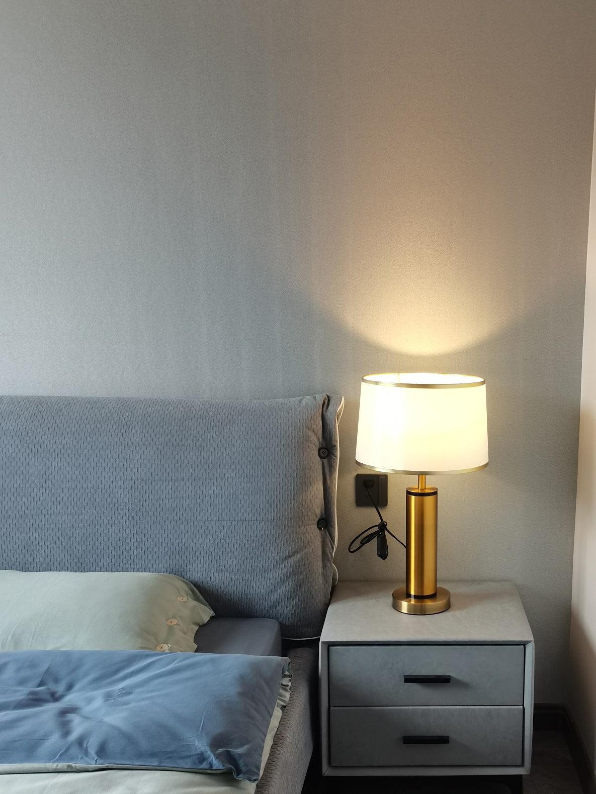 Jaspar Table Lamp - Blowlighting
