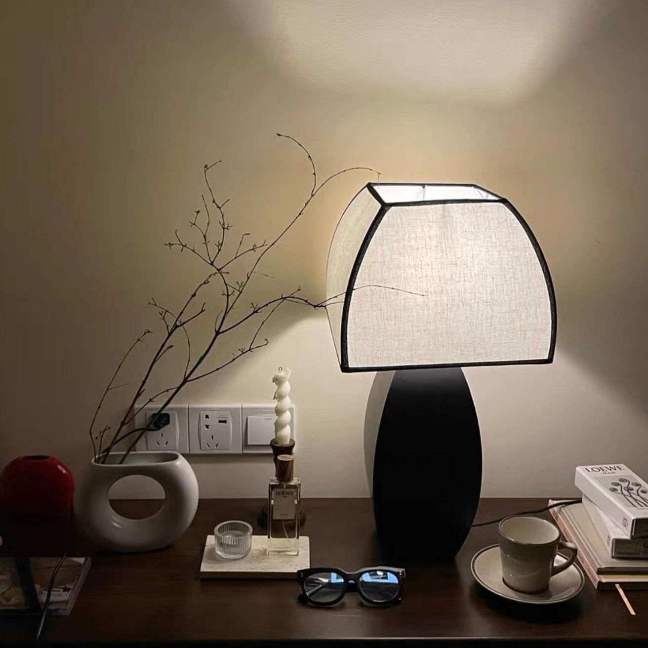 Javier Black Table Lamp - Blowlighting