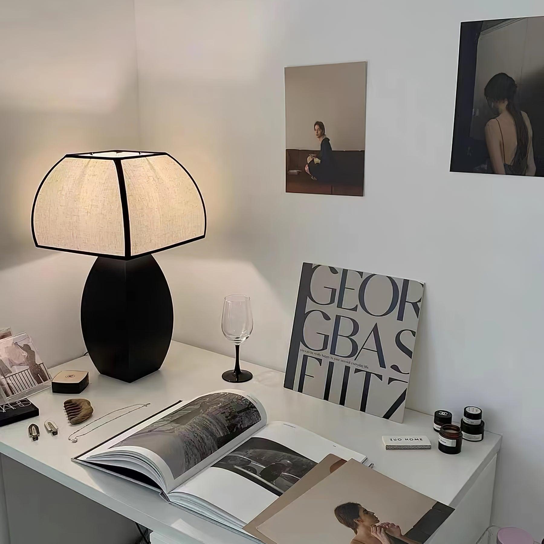 Javier Black Table Lamp - Blowlighting