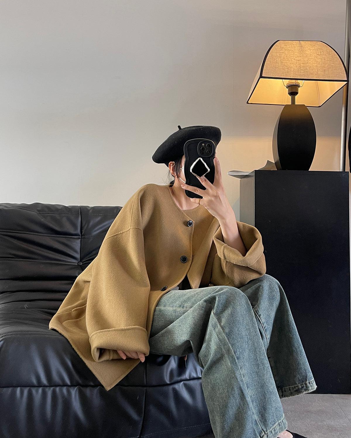 Javier Black Table Lamp - Blowlighting