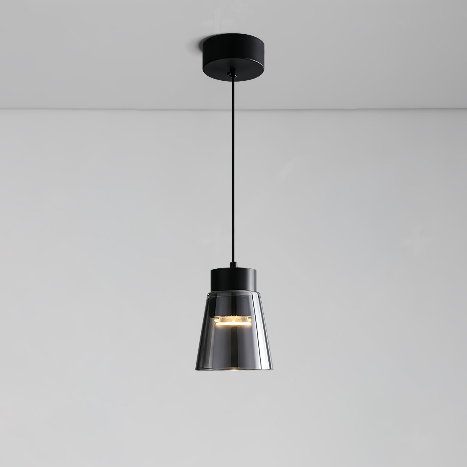 Jerez2 Pendant Light - Blowlighting