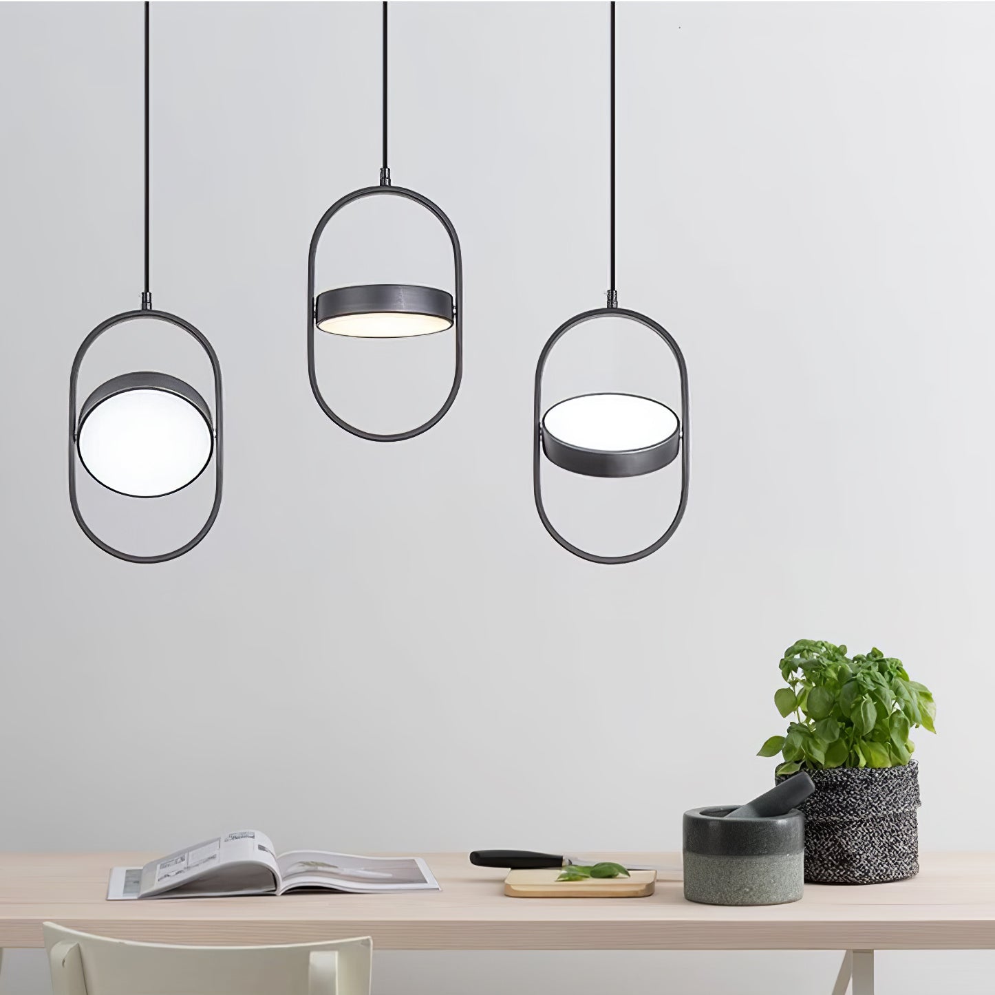 KUU Pendant Light - Blowlighting