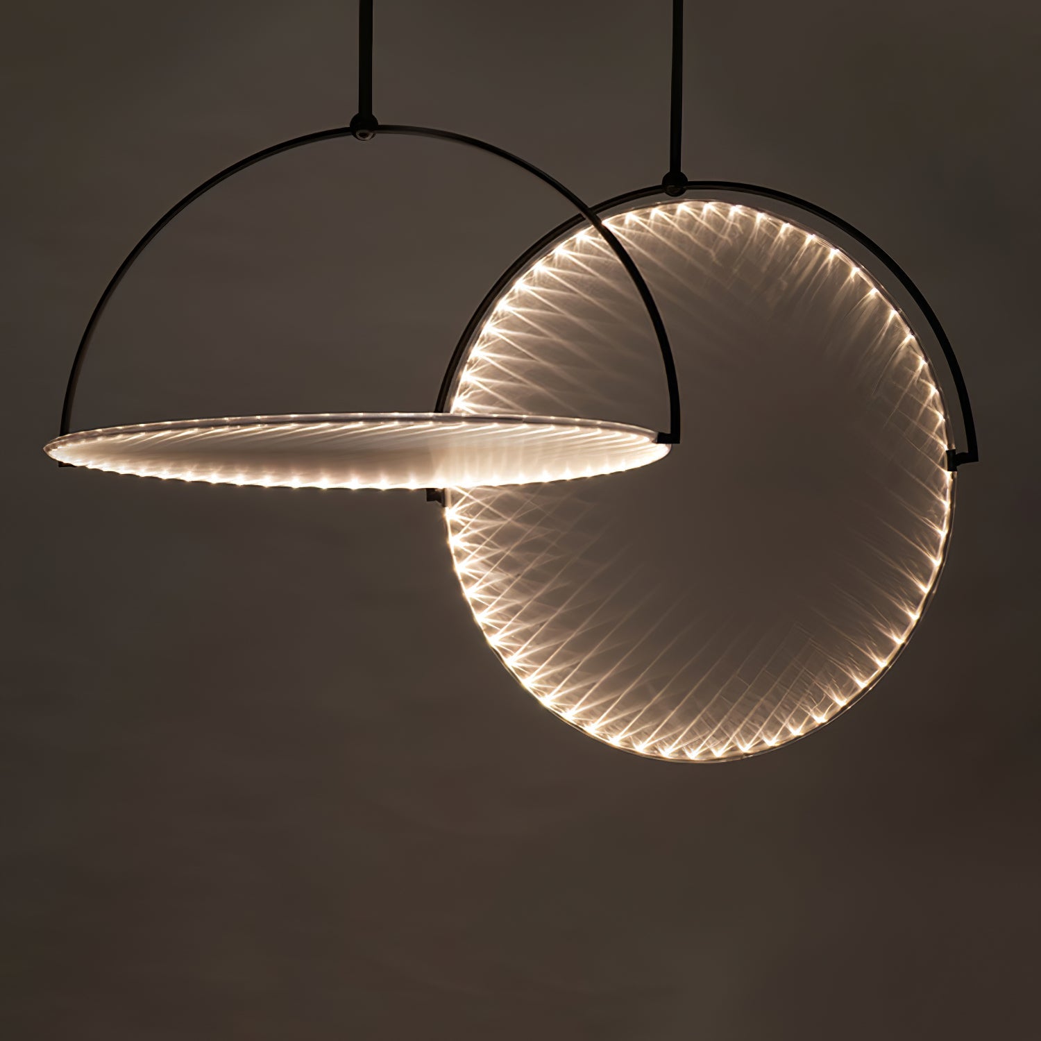 Kepler Pendant Light - Blowlighting