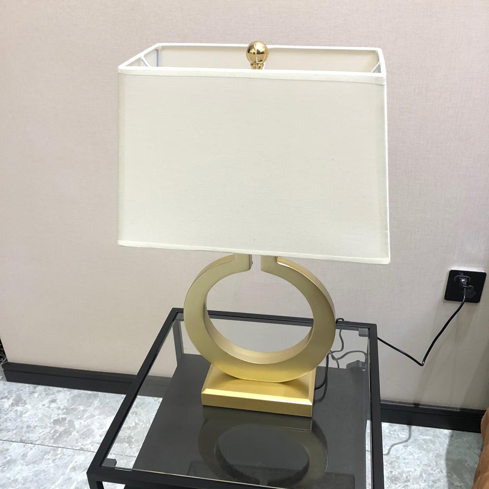 Keyhole Ring Table Lamp - Blowlighting