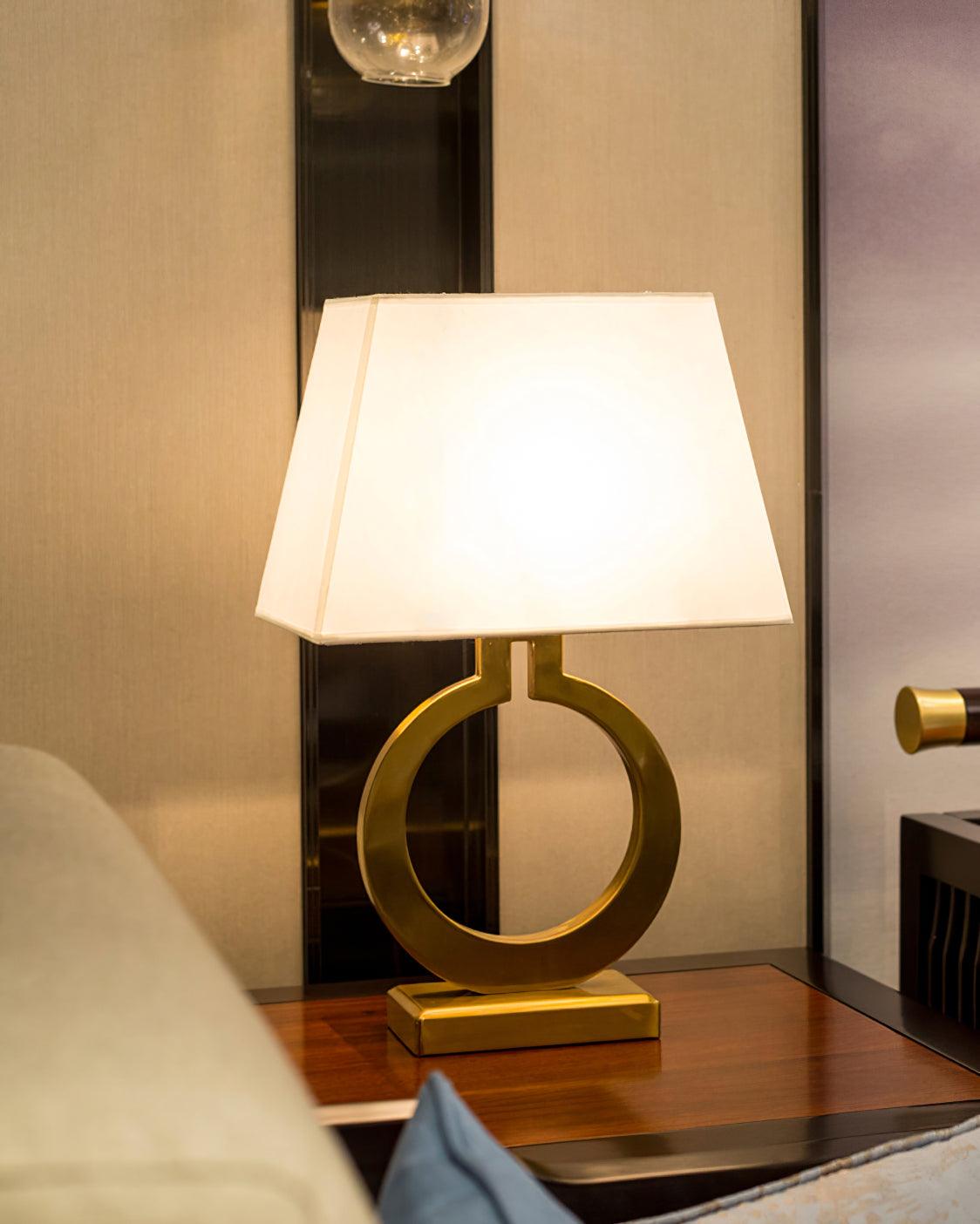 Keyhole Ring Table Lamp - Blowlighting