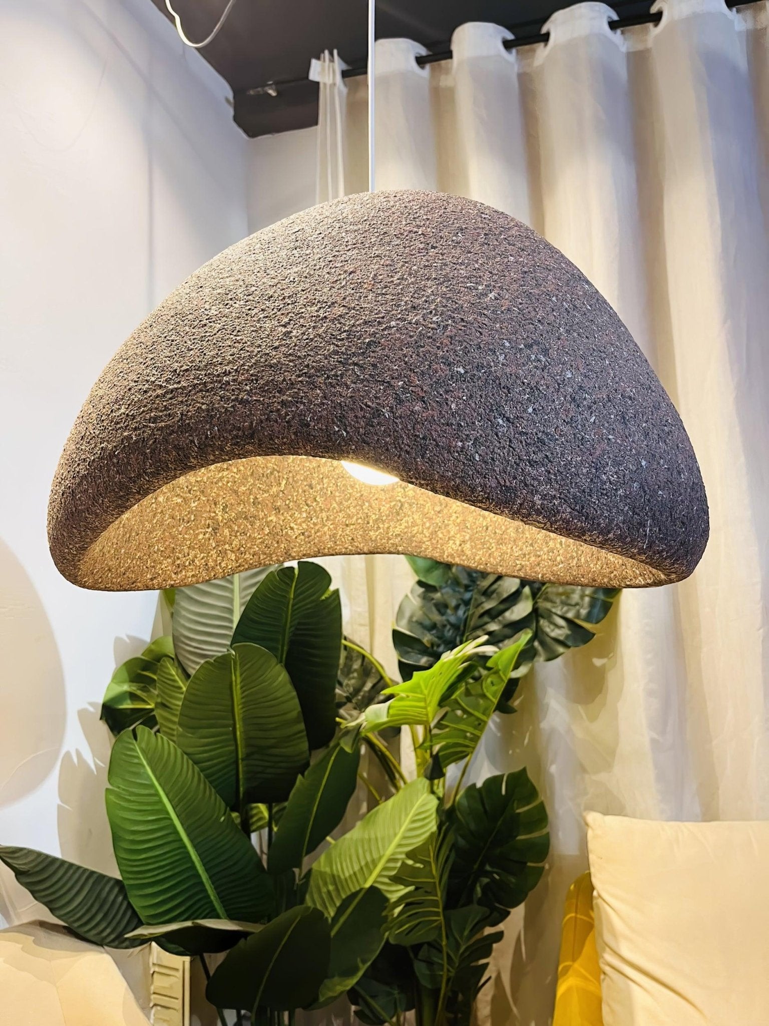 Khmara Halia Speckled Pendant Lamp - Blowlighting