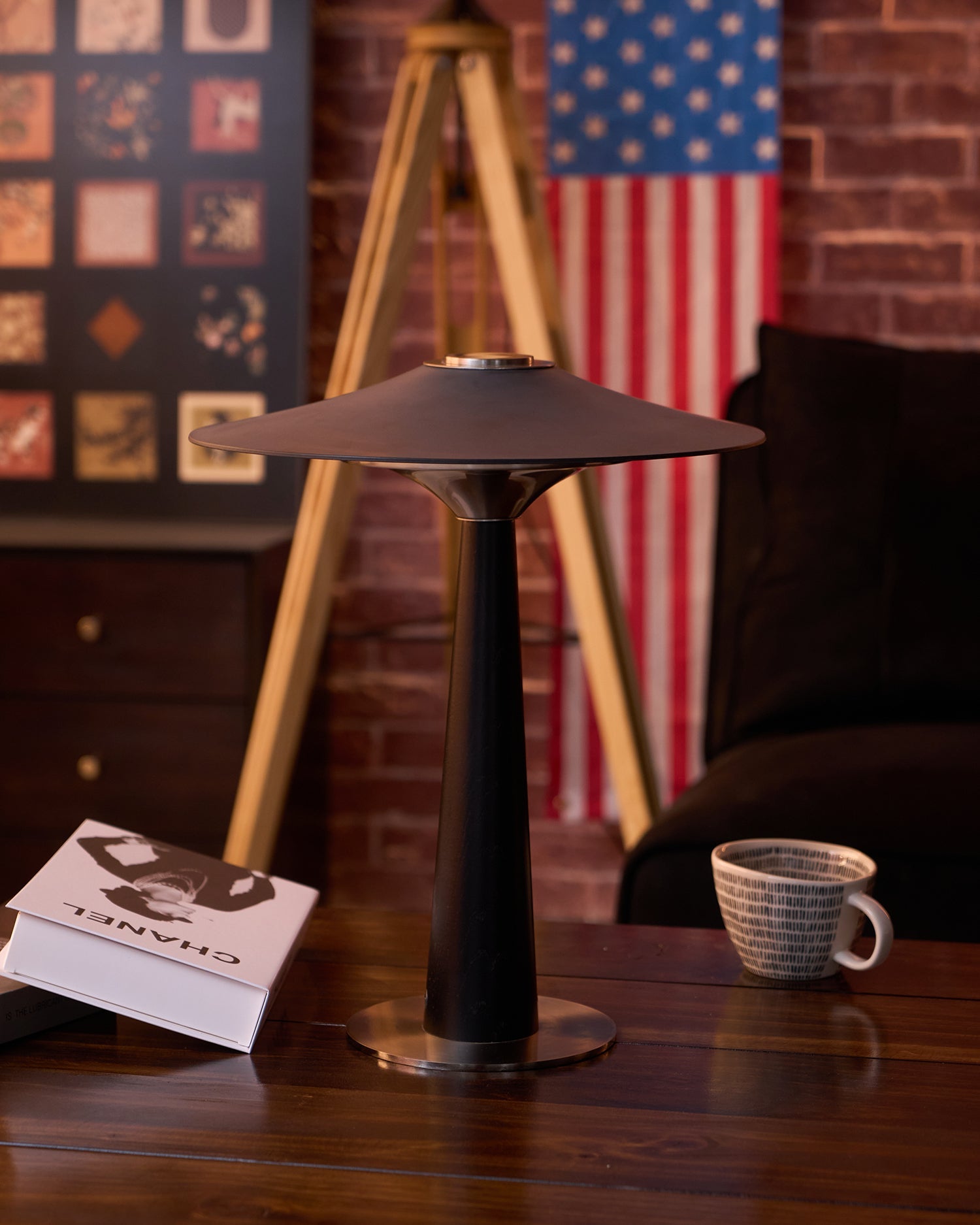 Kizu Peak Table Lamp - Blowlighting