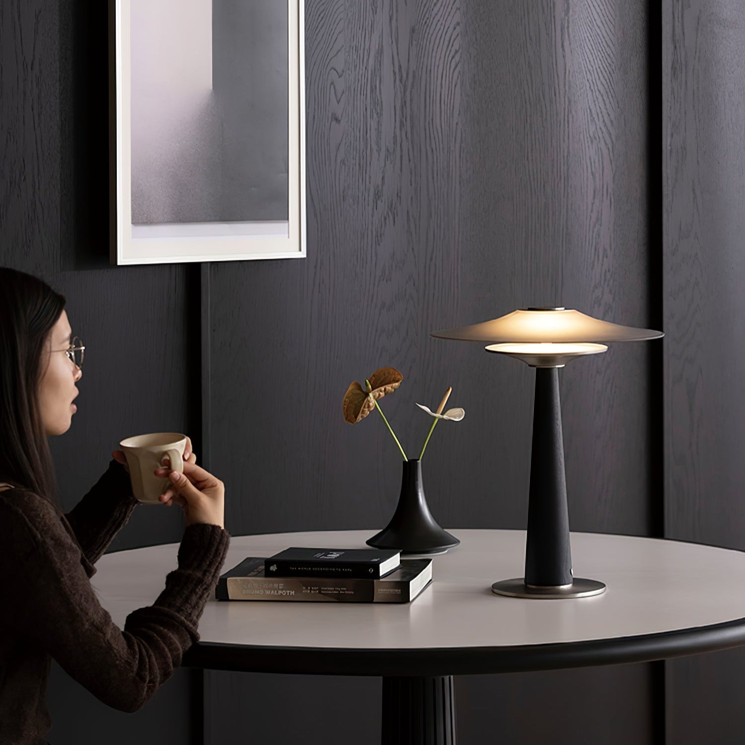 Kizu Peak Table Lamp - Blowlighting